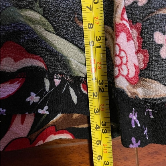 Zara floral dress - Picture 6 of 7